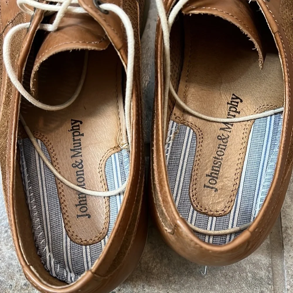 Johnston & Murphy Perforated Suede Oxford. Men’s shoes. Sz10.5. EUC.